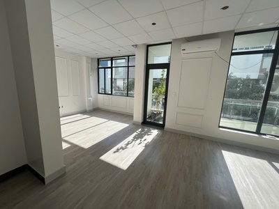 Cho thuê sàn văn phòng tầng 2 100m2 tại KĐT Waterfront 1