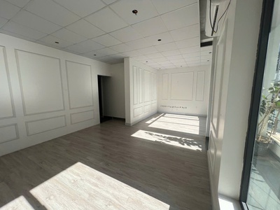 Cho thuê sàn văn phòng tầng 2 100m2 tại KĐT Waterfront 2