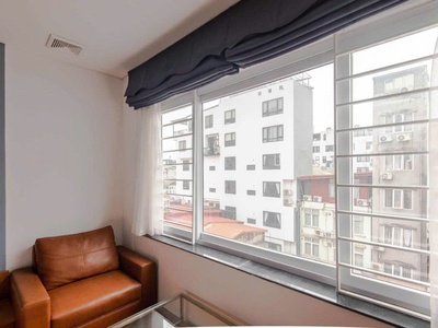 Mặt phố phan kế bính. toà ccmn  98m2 , vỉa hè rộng  , 17 phòng full nội thất, sẵn vận hành , dòng 2