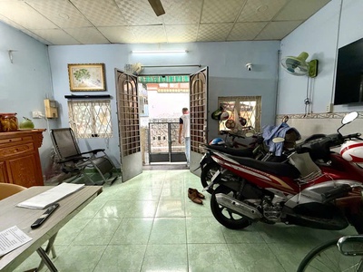 Bán nhà đường nguyễn du tiện xây mới ngộp giảm 300tr 0
