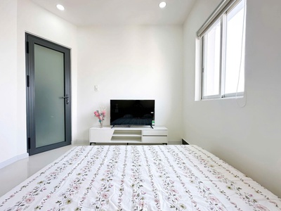 Căn hộ 2 phòng ngủ đẹp - k200 cộng hòa, p12, tân bình 1