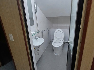 Cho thuê nhà mặt đường Kênh Dương , Lê Chân . Làm văn phòng, kinh doanh hàng sạch sẽ ok 3