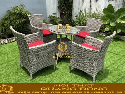 Bàn ghế cafe 4 ghế và 1 bàn đan sợi nhựa giả mây 5