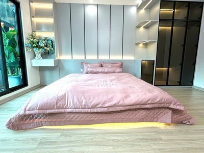 Bán Nhà Ngọc Hồi - DT 40m , Giá Nhỉnh 5 tỷ , oto đỗ cửa , Ngõ thông 3