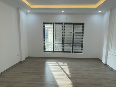 Chính chủ cần bán nhà 38/58 phố Xuân La,Tây Hồ 31 m2 x 5 t mới tinh đầy đủ nội thất 8,5t 5