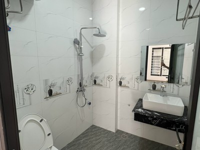 Chính chủ cần bán nhà 38/58 phố Xuân La,Tây Hồ 31 m2 x 5 t mới tinh đầy đủ nội thất 8,5t 7