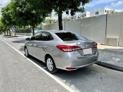 Bán xe Toyota Vios 1.5G 2021, màu bạc. 3