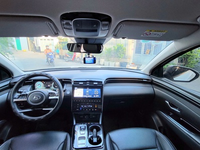 Bán xe Hyundai Tucson 2.0 AT CRDi đặc biệt 2023, màu trắng. 7