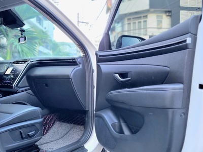 Bán xe Hyundai Tucson 2.0 AT CRDi đặc biệt 2023, màu trắng. 12