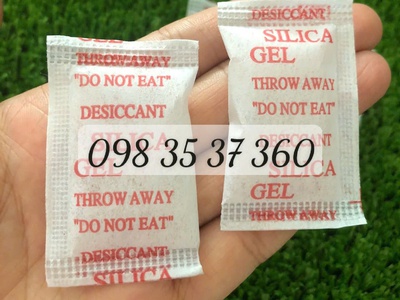 Hút ẩm Silicagel trong ngành may 0