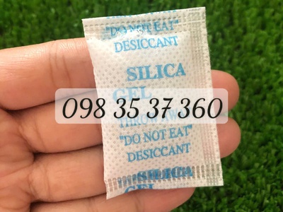 Hút ẩm Silicagel trong ngành may 1