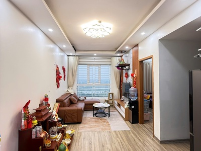 Bán gấp căn hộ 66m2 2PN hơn 2,3 tỷ trong 3 tòa mới KDT Thanh Hà 0