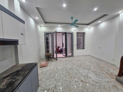 Bán nhà 4,5 tầng mới xây , Biên Giang ,dt: 31.5 , sổ đỏ, Giá: 4 tỷ 1