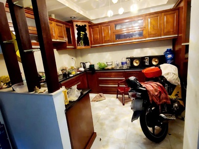 CHỦ CẦN TIỀN GẤP   GIẢM NGAY 400 TRIỆU Giá mới chỉ còn: 7.5 tỷ Mặt tiền kinh doanh - Khu VIP Tên Lửa 3