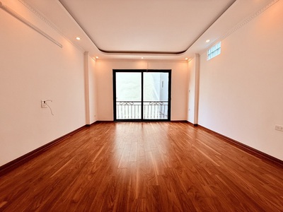 Nhà 5 tầng 35m  long biên, ngõ đàm quang trung, 5.7 tỷ 5.7 tỷ - nhà 4pn, 3wc, 35m , long biên, ngõ 2