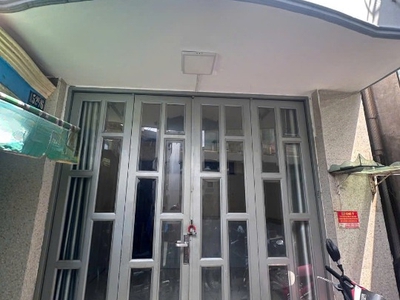 Nhà 24m2 cách mặt tiền 211 ba đình 30m p8q8 ko lộ giới 0