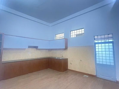 Bán nhà 2 tầng mt đường đặng đình vân - sát biển 0