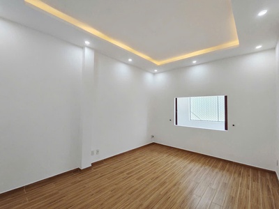 Bán nhà 2 tầng mt đường đặng đình vân - sát biển 1