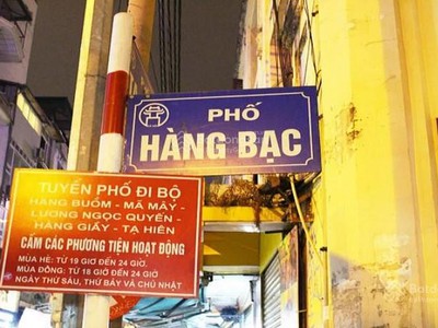 Cho thuê nhà cổ hàng bạc mt 8m, phù hợp các loại kinh doanh 1