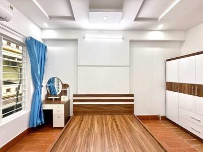 Hơn 6 tỷ-nhà đẹp-77 bùi xương trạch-33m x4 tầng-nội thất đẹp ở ngay 3