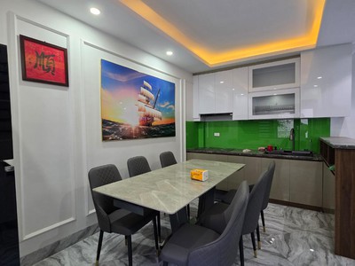Bán nhà đội cấn, ba đình, 42m2, 5 tầng, mt 9m, chỉ 9.5 tỷ 1