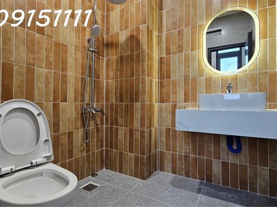 Bán nhà lô góc- 4 tầng- phạm hữu lầu- quận 7- 60m2- nhỉnh 6 tỷ 2