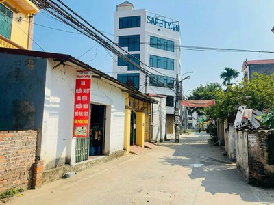 Cần tiền bán gấp: lô đất 57.1m2, mt4m, 4.35 tỷ, đại mạch, đông anh, ô tô nhỏ. 2
