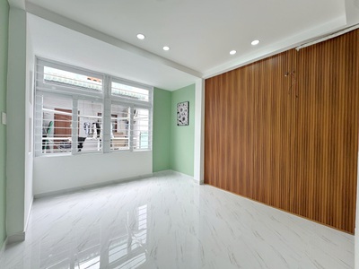 Nhà đẹp 2lầu btct 3.7 10m hẻm 314 âu dương lân p3q8 1
