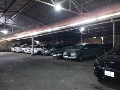Bán nhà kho mặt tiền đường bình quới - thanh đa, dt: 30x69m, cấp 4, cho thuê, 250 tỷ. 2
