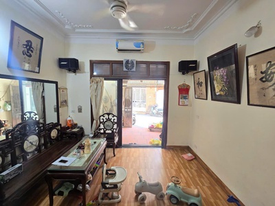 Nhà chính chủ - vị trí đẹp mặt ngõ 750 kim giang 56m2 - giá 13.7 tỷ 3