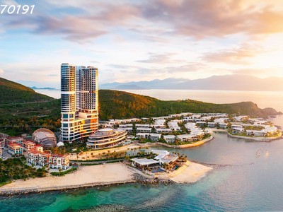 Đất cạnh siêu thị go- đường ô tô tránh nhau- giá tốt nhất khu vực- kinh doanh tốt 3