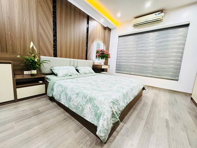 Bán nhà đẹp bùi xương trạch, 5 tầng full nội thất, ngoz ba gác giá chỉ 7,39 tỷ. 3