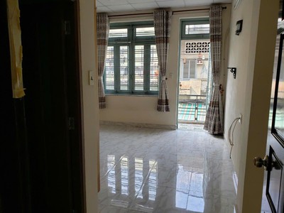 Hàng hiếm quận 5,hxh ôtô vào nhà gần mặt tiền nghĩa thục 4x16  3tầng 11.2tỷ 2