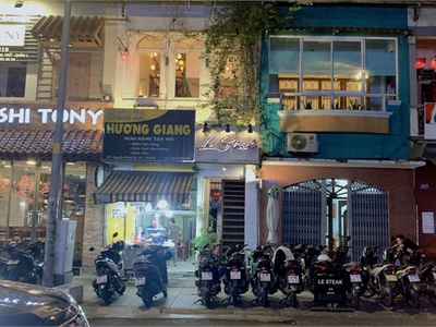 Hàng siêu hiếm phố tài chính quận 1 :nguyễn công trứ 30 tỷ quận 1 hồ chí minh  siêu phẩm mặt tiền 0