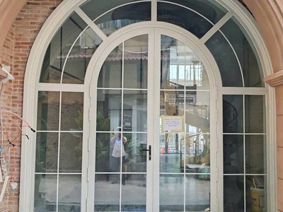 Bán gấp thủ khoa huân 46.5 tỷ quận 1 hồ chí minh  diện tích 98.18m2   4.55 x 21 m  , 4 tầng mới 2