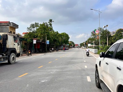 Chính chủ bán lô đất đẹp chỉ việc dựng nhà ở tại xã hồng thái, việt yên, bắc giang 0