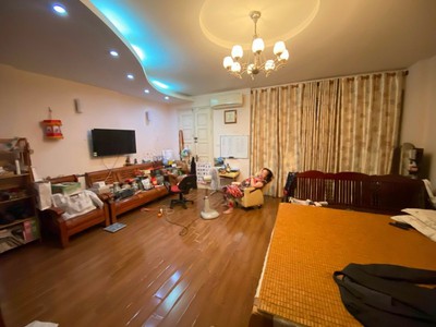 Duy nhất 1 căn chính kinh thanh xuân- gần royal city  - 44mx3 tầng - 3 ngủ - ngõ rộng - 10.9 tỷ lh 0