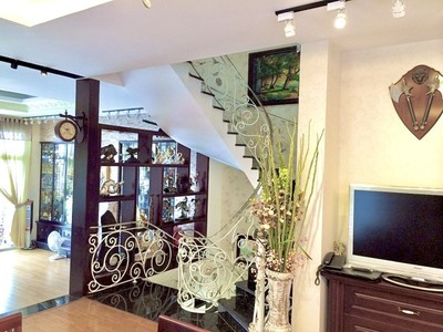 Bán nhà biệt thự nguyễn kiệm - ngay công viên gia định, 9.6x20m, 5 tầng, 6pn, 25.9 tỷ. 2