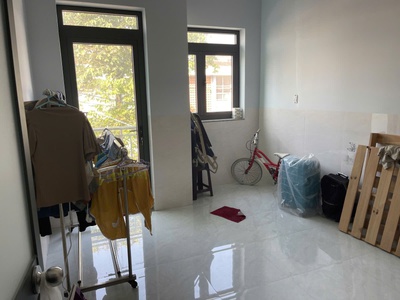 Nhà mới vào ở ngay   62m , hẻm xe hơi, gần công viên làng hoa, chỉ 5.69 tỷ tl 2