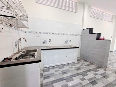 Hẻm ô tô   83m    sát mặt tiền gần tô ngọc vân   tam phú   giá đầu tư chỉ 4.2 tỷ 0