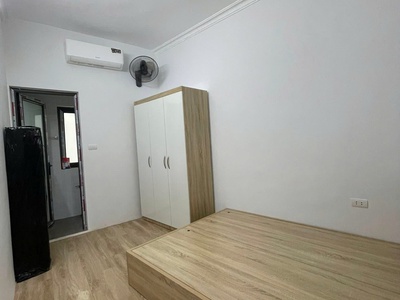 Cho thuê nhà phố thịnh liệt, 3 tầng x 35m2, ngõ 3 ô tô tránh nhau, kd đỉnh chỉ 9.5 triệu/th 2