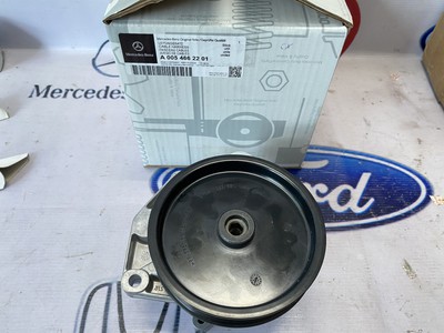 Bơm trợ lực lái Mercedes GL450,GL550 1