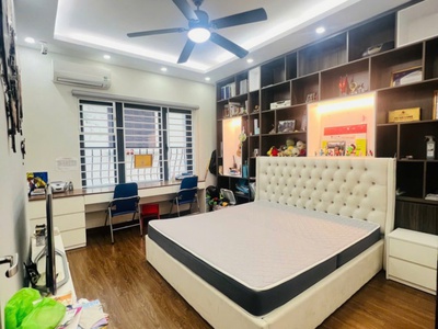 Bán nhà trung kính cầu giấy, phân lô ôtô tránh, vỉa hè kinh doanh, 48m2 giá 14 tỷ 900 2