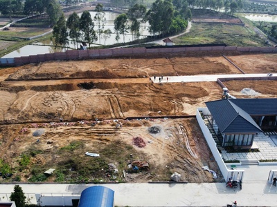 Cần Bán đất giấy tờ cấp xã đất ô tô tránh nhau 1