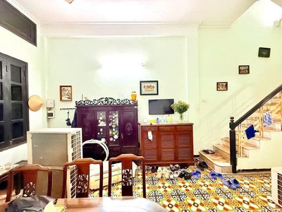 Chính chủ cần bán nhà 45m giá 12 tỷ , khương hạ thanh xuân ô tô vào nhà kinh doanh 0