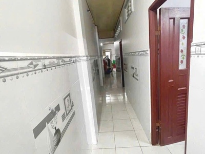 Chính chủ kẹt tiền xoay vốn làm ăn bán nhà mặt tiền ngay ở trong chợ tphcm 3