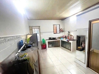 Chính chủ kẹt tiền xoay vốn làm ăn bán nhà mặt tiền ngay ở trong chợ tphcm 5