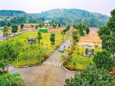 Bán mảnh đât 260m2 thạch thất, hoà lạc 3