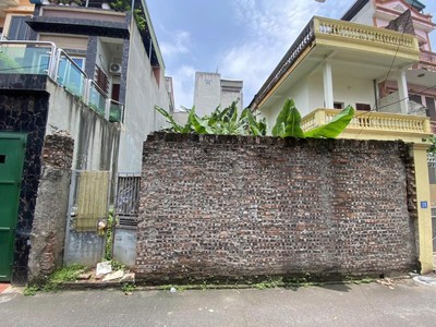 Bán đất đẹp bát khối-  đàm quang trung, long biên, ngõ thông-mt khủng, oto 7 chỗ vào tận nơi 2