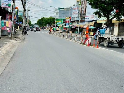 Bán gấp nhà mặt tiền dương thị mười, quận 12, dt 4m x 27m gía 10,7 tỷ còn thương lượng 3